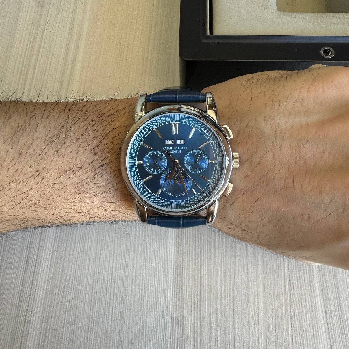 PATEK PHILIPPE PRATA AZUL COURO AUTOMATICO 43MM