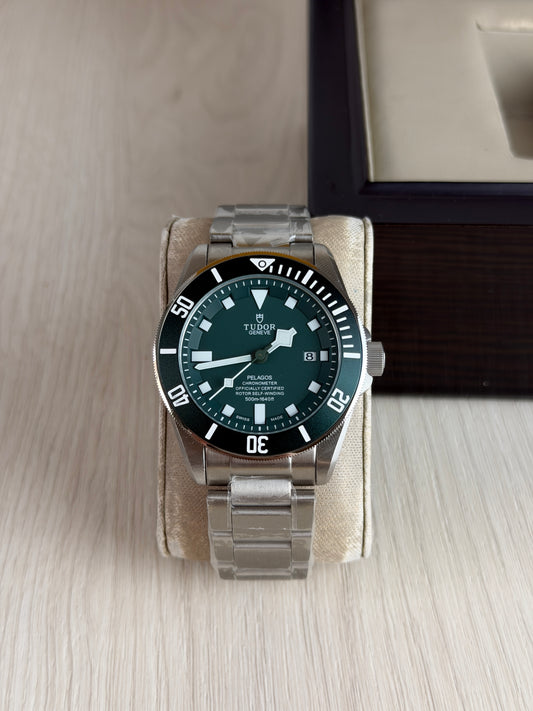 TUDOR PELAGOS PRATA VERDE 42MM