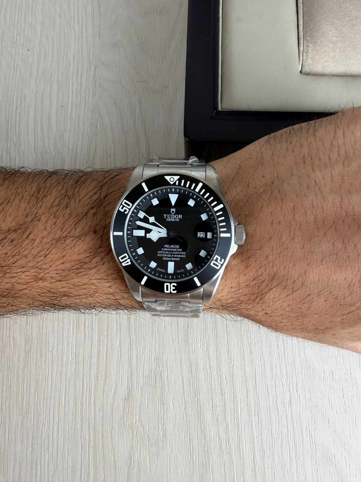 TUDOR PELAGOS PRATA PRETO 42MM