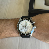 BREITLING SUPEROCEAN BRANCO BORRACHA 46MM