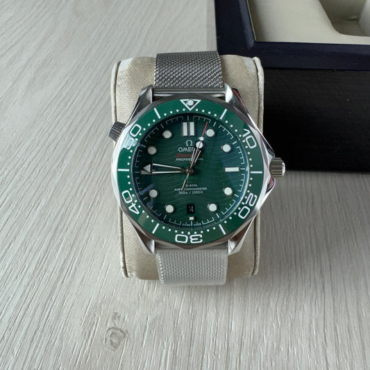OMEGA SEAMASTER DIVER VERDE 42MM