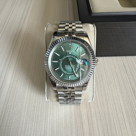 ROLEX SKY DWELLER VERDE JUBILEU 42MM