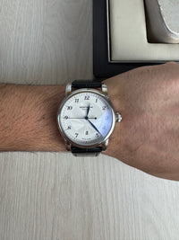 MONT BLANC PRATA COURO AUTOMÁTICO 42MM