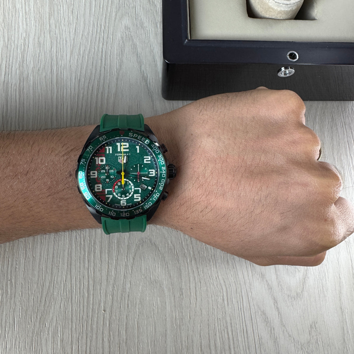 TAG HEUER F1 FORMULA 1 PRETO VERDE 43MM