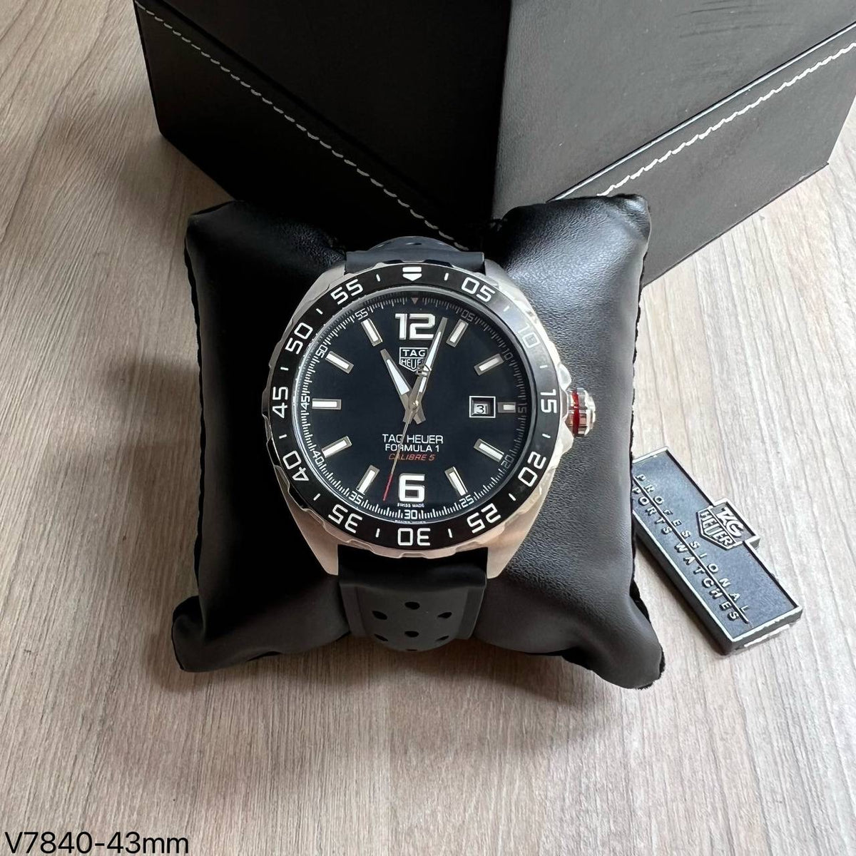 TAG HEUER F1 FORMULA 1 PRATA PRETO AUTOMÁTICO 43MM