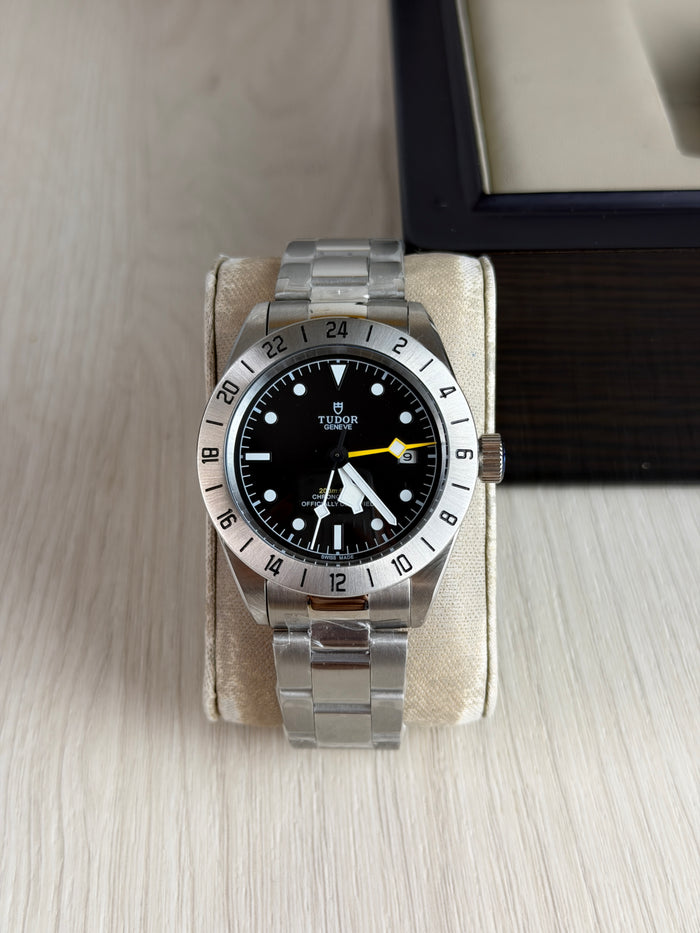 TUDOR BLACK BAY PRATA PRETO 41M