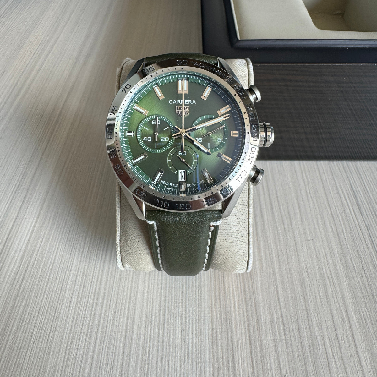 TAG HEUER CARRERA PRATA VERDE  41MM