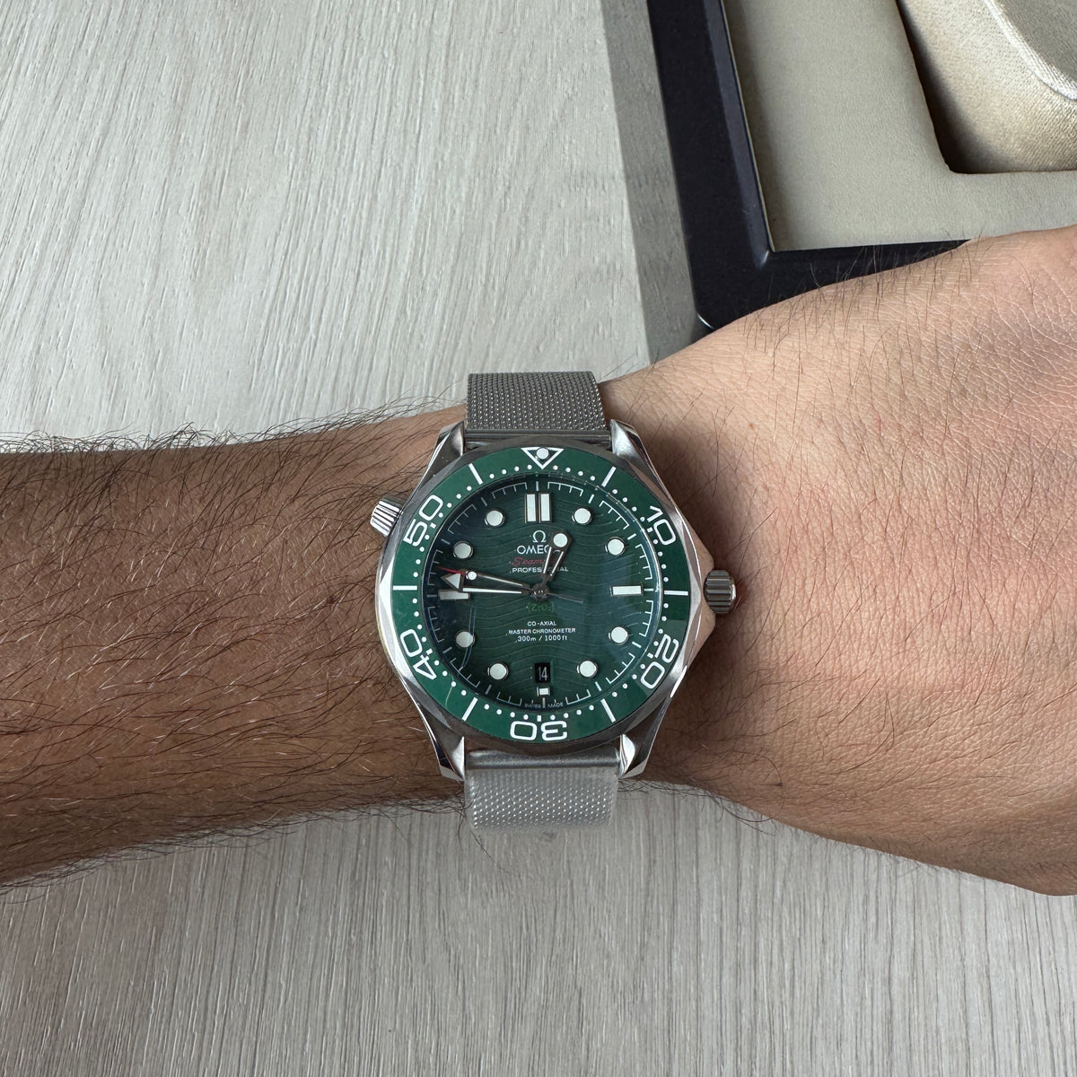 OMEGA SEAMASTER DIVER VERDE 42MM