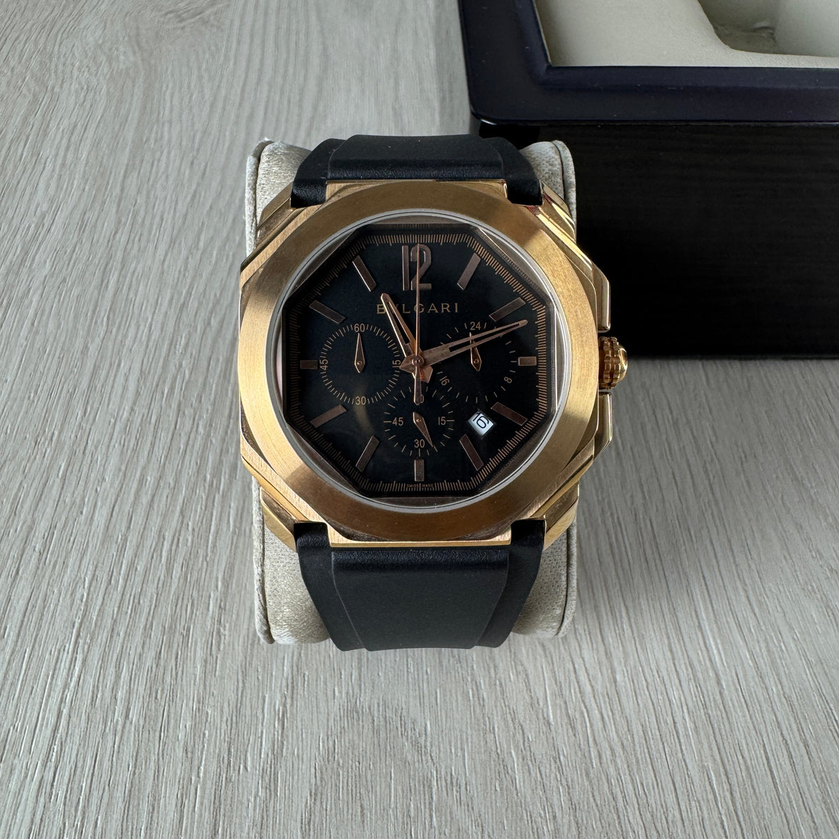 BVLGARI OCTO ROSE PRETO 44MM