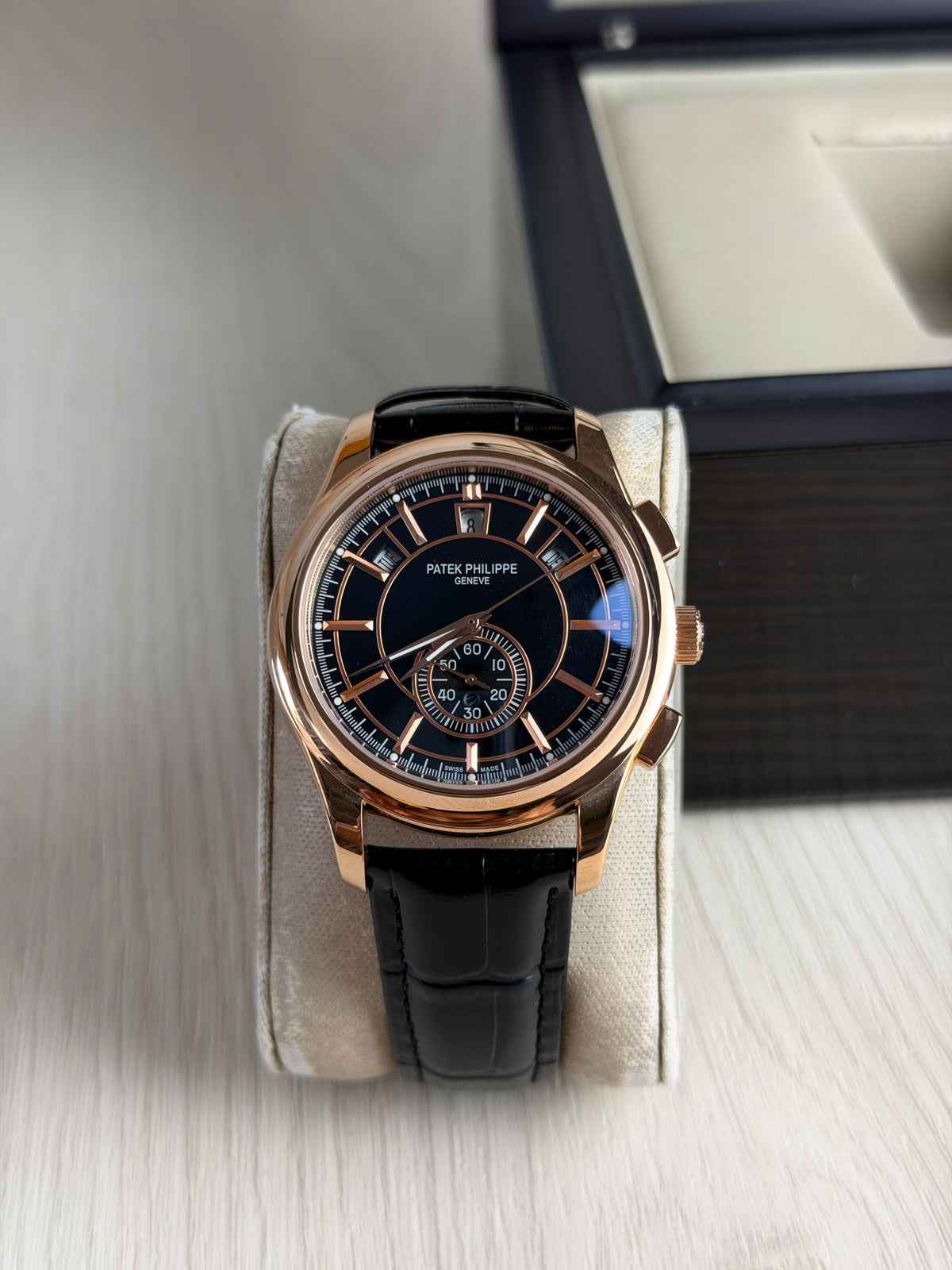 PATEK PHILIPPE ANNUAL CALENDAR ROSE PRETO 43MM