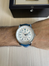 BREITLING NAVITIMER BRANCO COURO AUTOMÁTICO 46MM