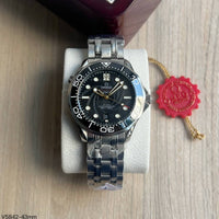 OMEGA SEAMASTER DIVER 300M 007 PRETO 42MM