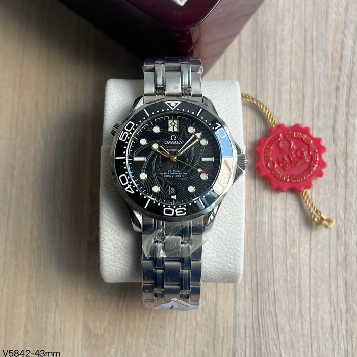 OMEGA SEAMASTER DIVER 300M 007 PRETO 42MM