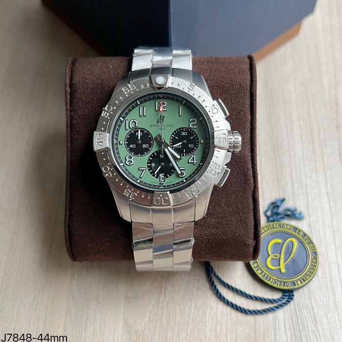 BREITLING AVENGER PRATA VERDE 44MM