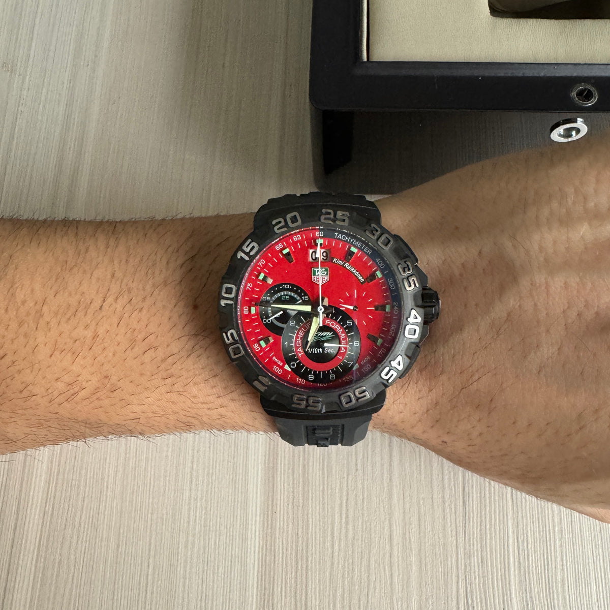 TAG HEUER F1 FORMULA 1 PRETO VERMELHO KIMI 43MM