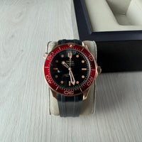 OMEGA SEAMASTER DIVER  ROSE VERMELHO 42MM