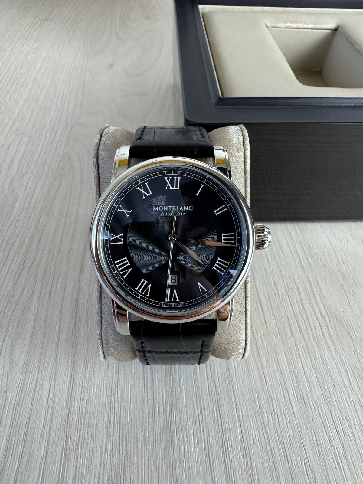 MONT BLANC PRATA COURO AUTOMÁTICO 42MM