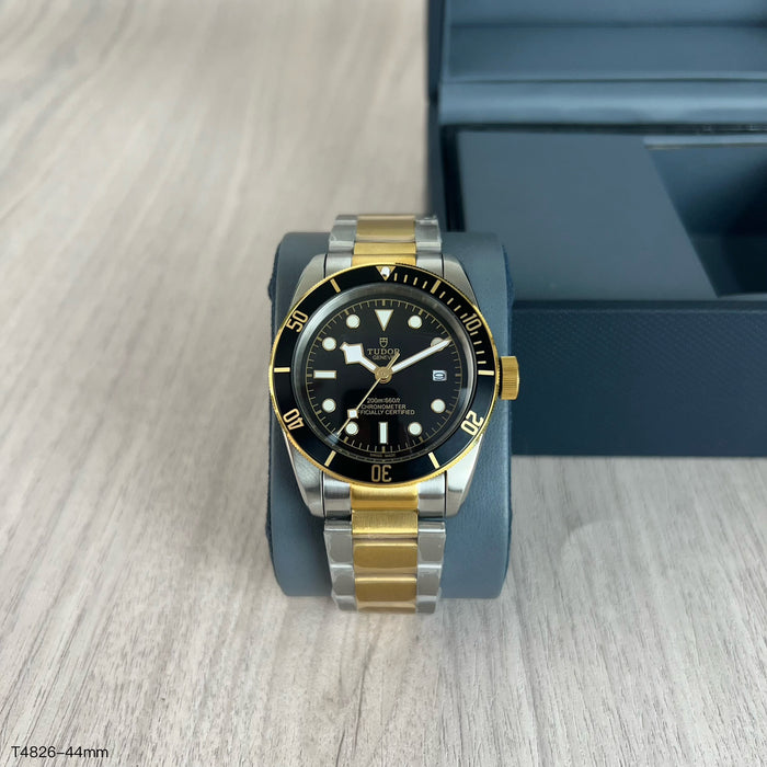 TUDOR BLACK BAY PRATA DOURADO PRETO 42MM
