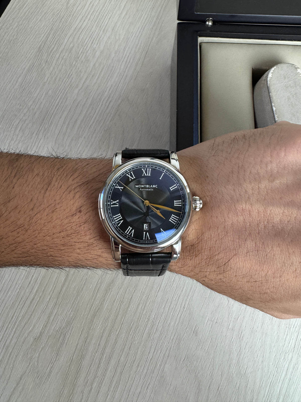MONT BLANC PRATA COURO AUTOMÁTICO 42MM