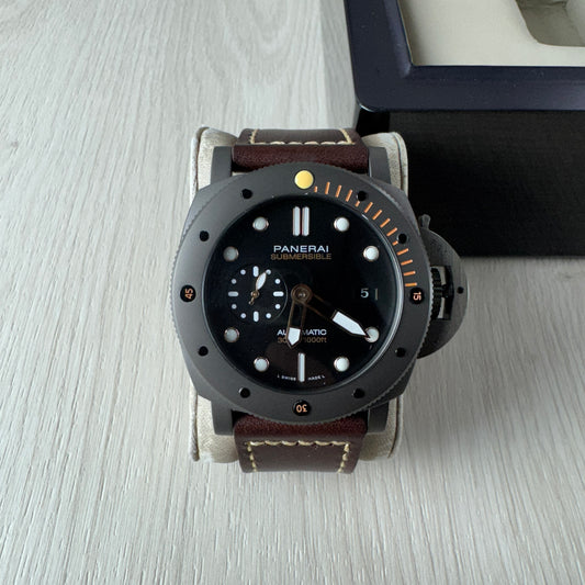 PANERAI SUBMERSIBLE CINZA COURO 47MM