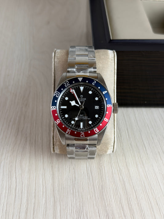 TUDOR BLACK BAY PRATA PEPSI 41M