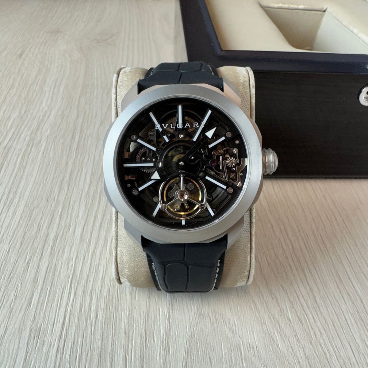 BVLGARI OCTO ROMA PRATA 44MM