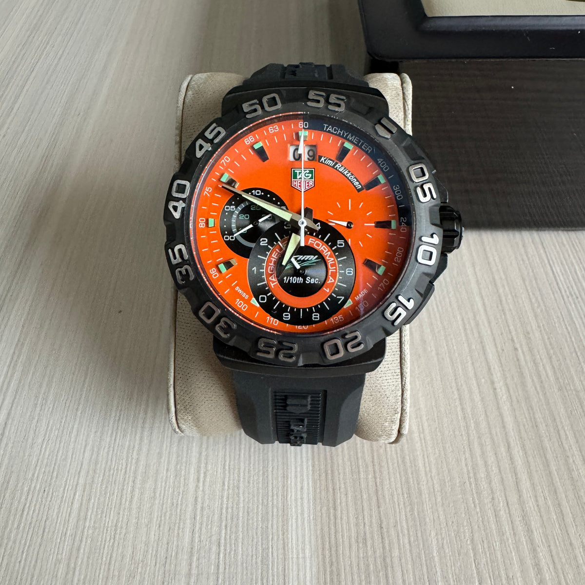 TAG HEUER F1 FORMULA 1 PRETO LARANJA 44MM