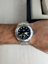 TUDOR BLACK BAY PRATA PRETO 41M