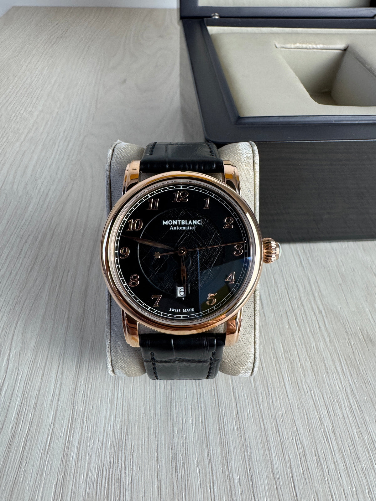MONT BLANC ROSE COURO AUTOMÁTICO 42MM