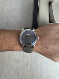 MONT BLANC PRATA CINZA COURO AUTOMÁTICO 42MM