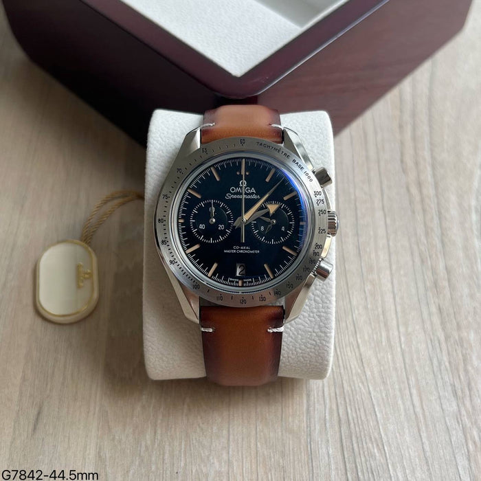 OMEGA SPEEDMASTER PRATA COURO 44MM