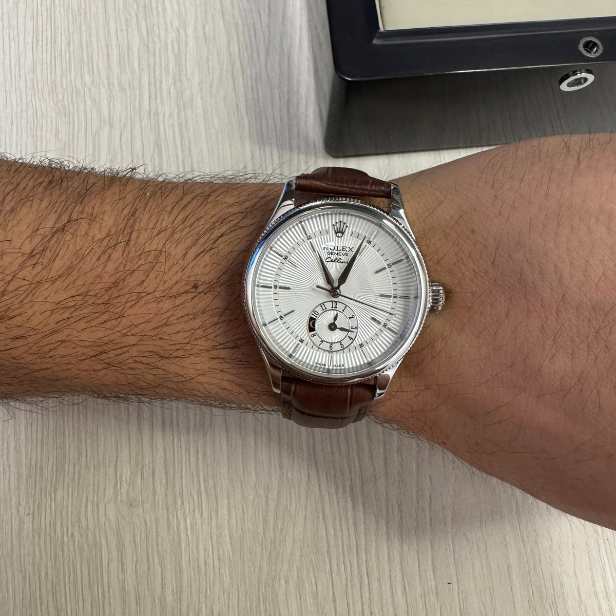 ROLEX CELLINI PRATA COURO 40MM