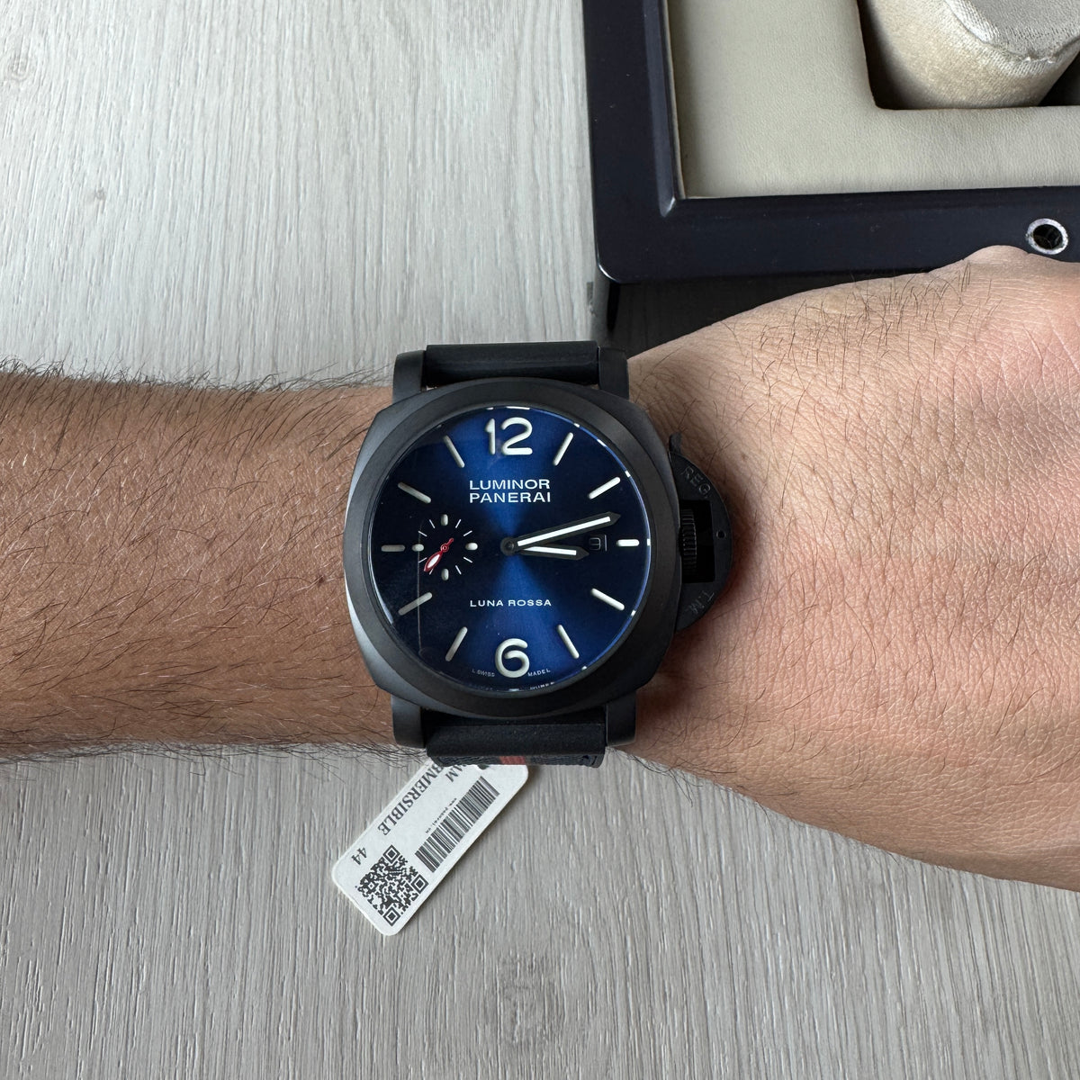 PANERAI LUMINOR MARINA LUNA ROSSA  44MM