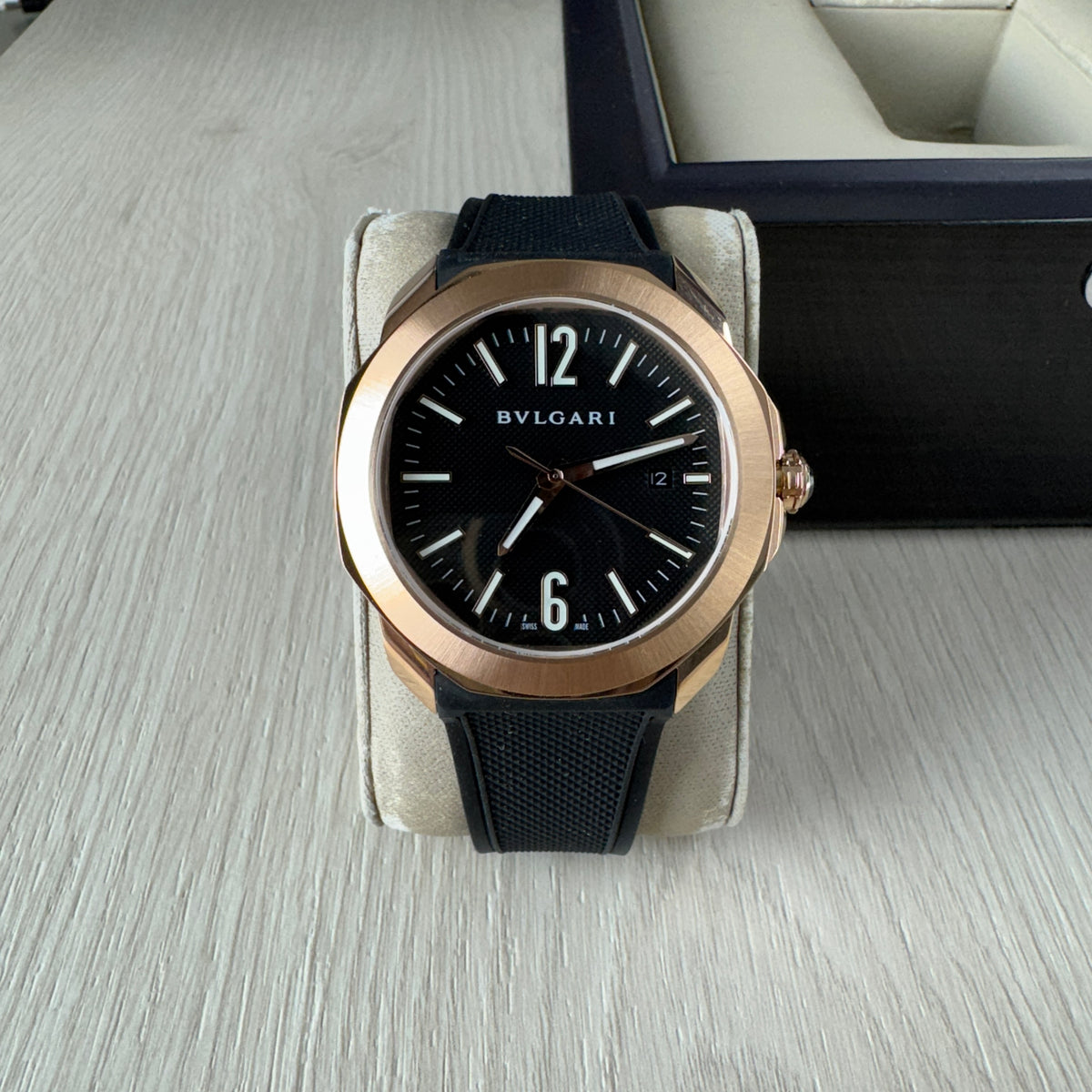 BVLGARI OCTO ROSE PRETO 44MM