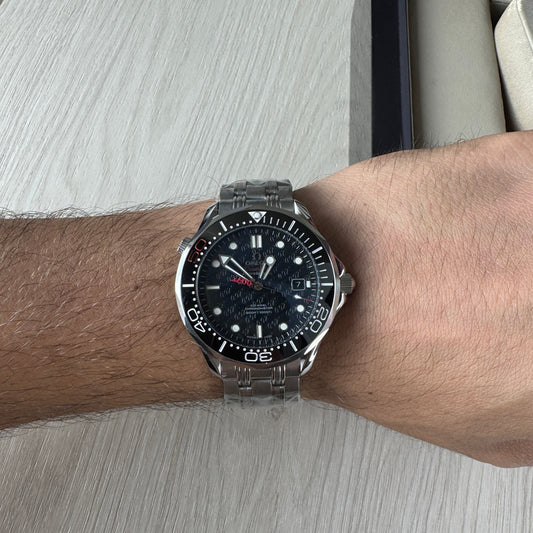 OMEGA SEAMASTER 007 PRETO 42MM