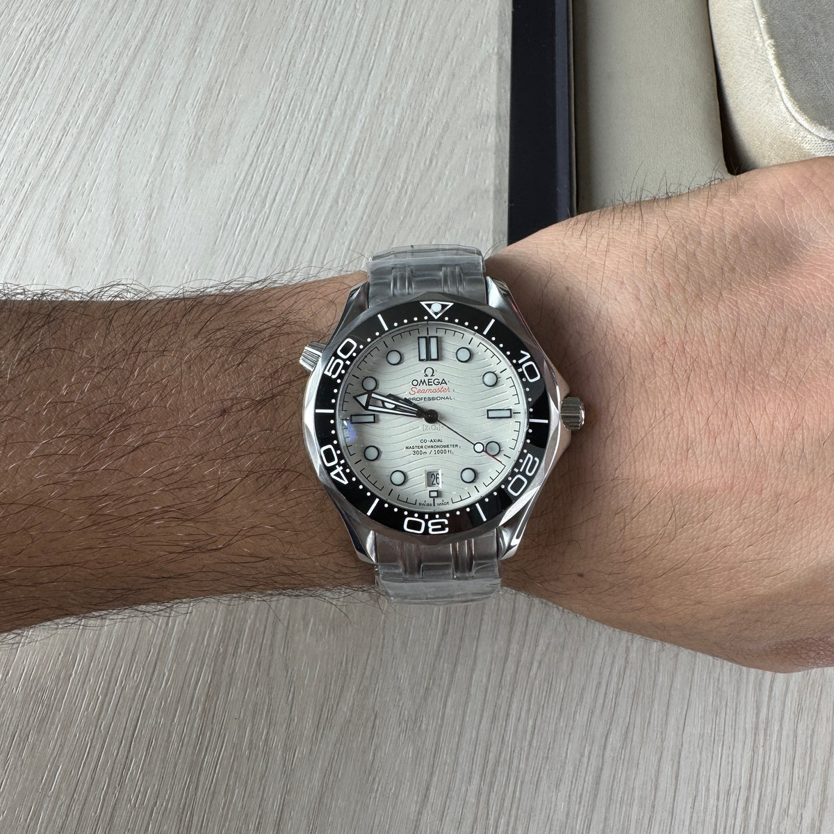 OMEGA SEAMASTER DIVER BRANCO 42MM