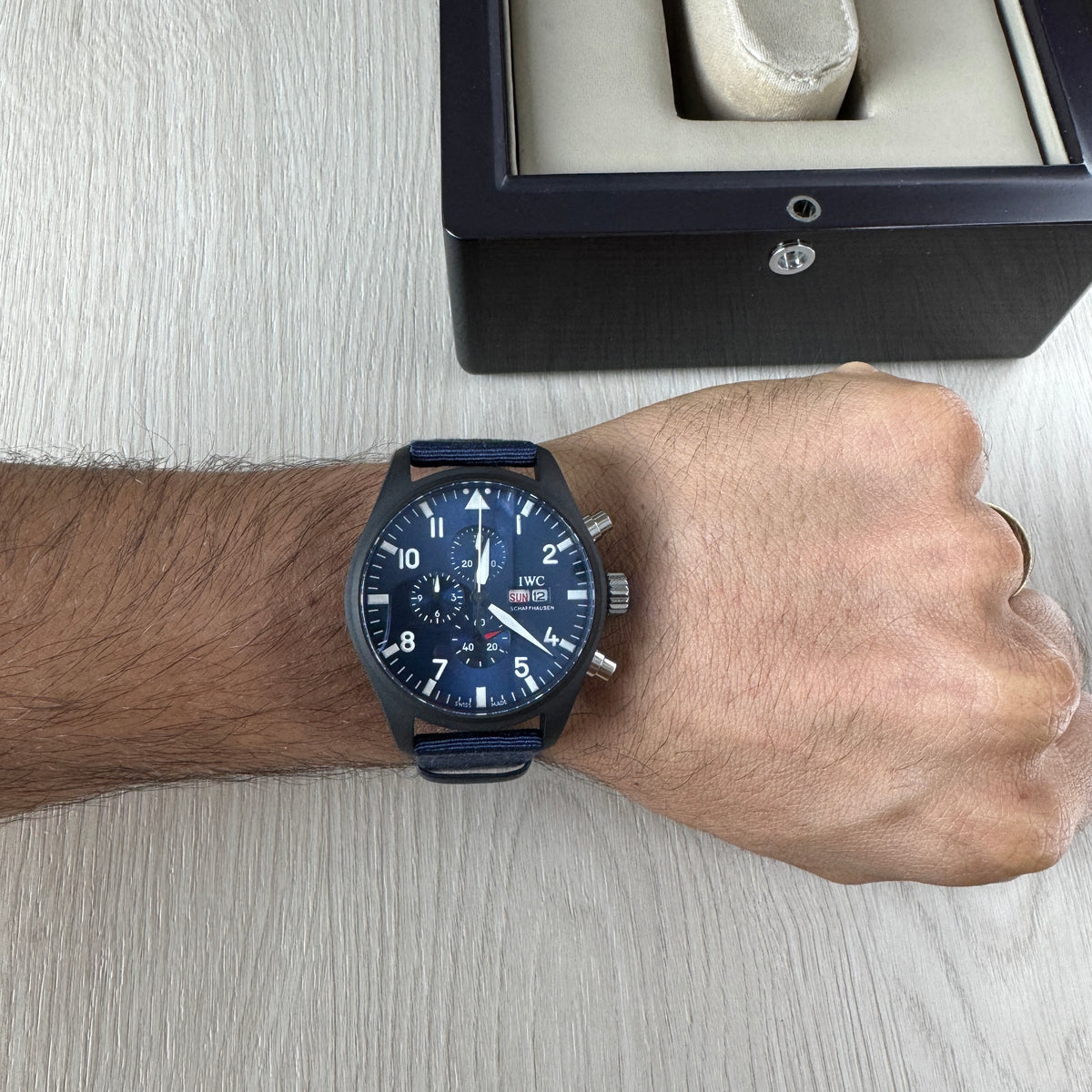 IWC PILOT TOP GUN PRETO AZUL 44M