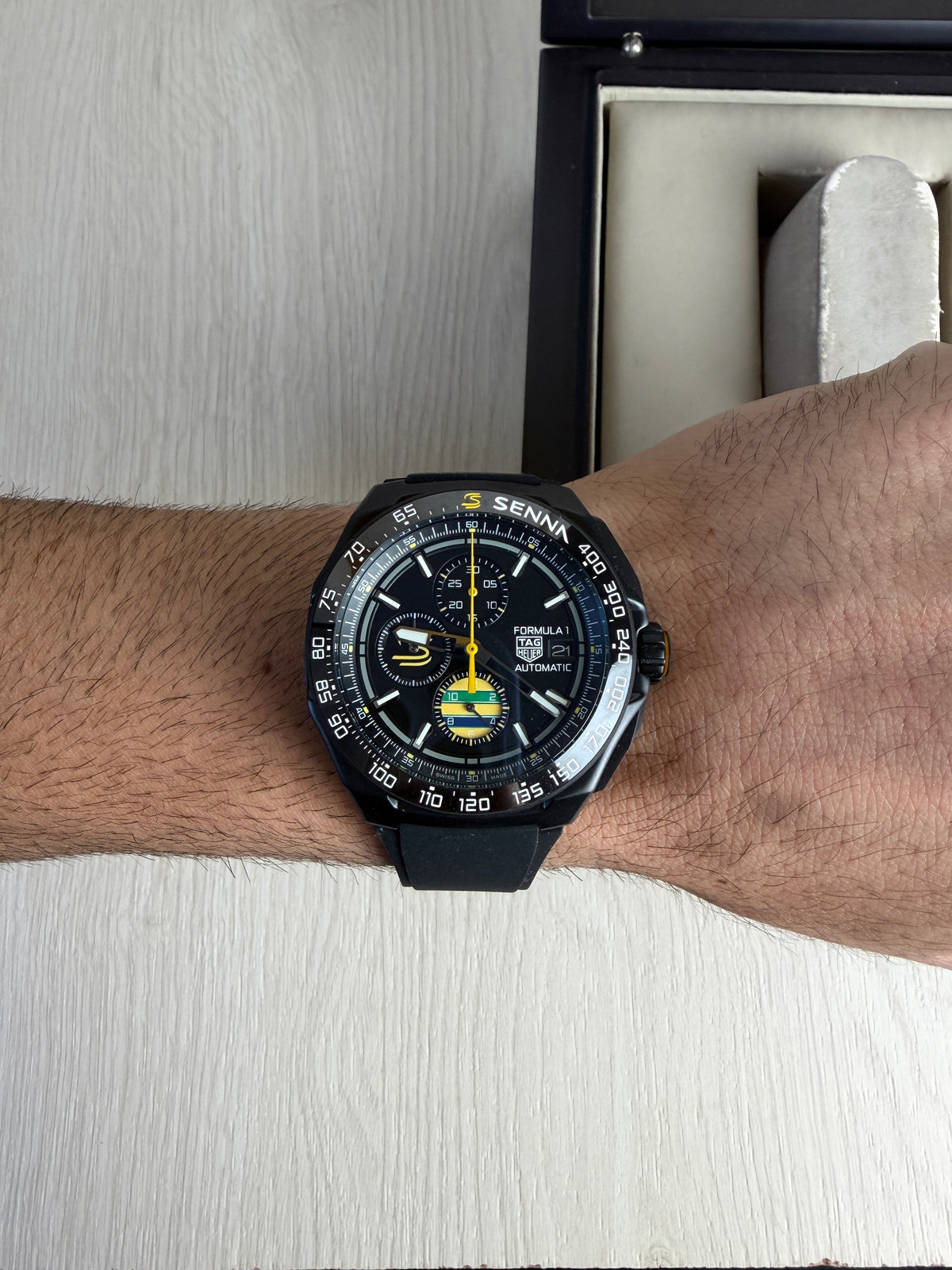 TAG HEUER SENNA PRETO 43MM