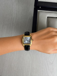 CARTIER SANTOS DUMONT DOURADO SMALL 28MM X 38MM FEMININO