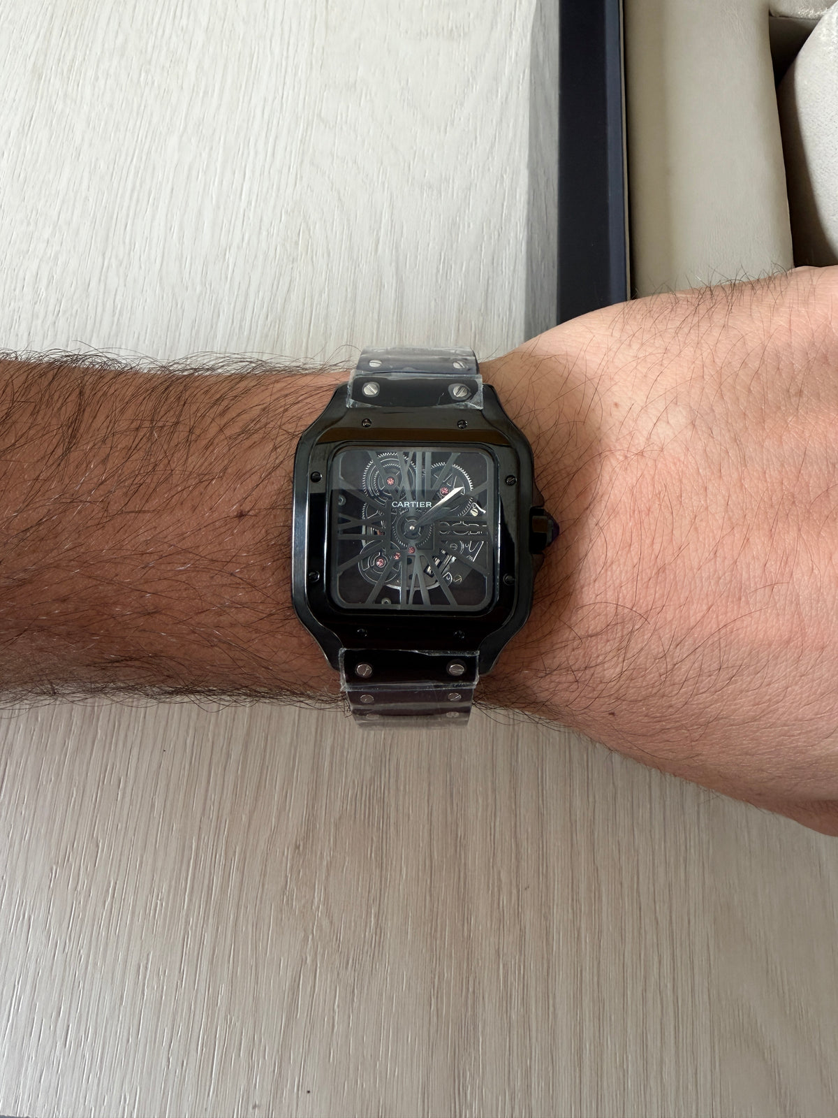 CARTIER SANTOS ESQUELETO PRETO 40MM X 47MM