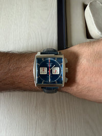TAG HEUER MONACO PRATA AZUL COURO 42MM