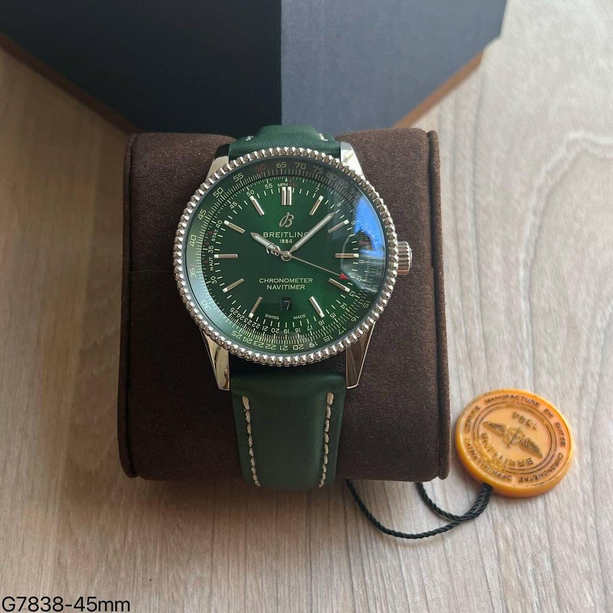 BREITLING NAVITIMER VERDE AUTOMÁTICO 44MM