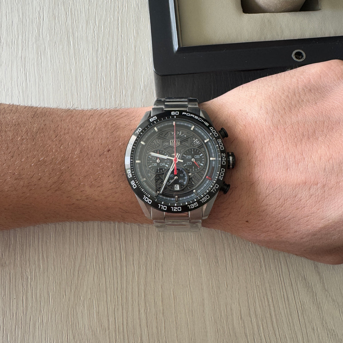 TAG HEUER CARRERA PORSCHE PRETO 43MM
