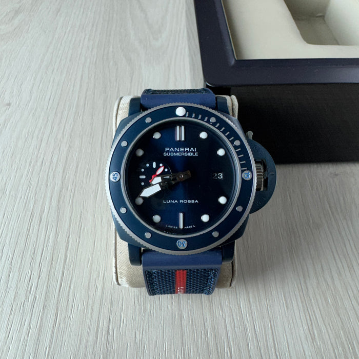PANERAI SUBMERSIBLE LUNA ROSSA 44MM